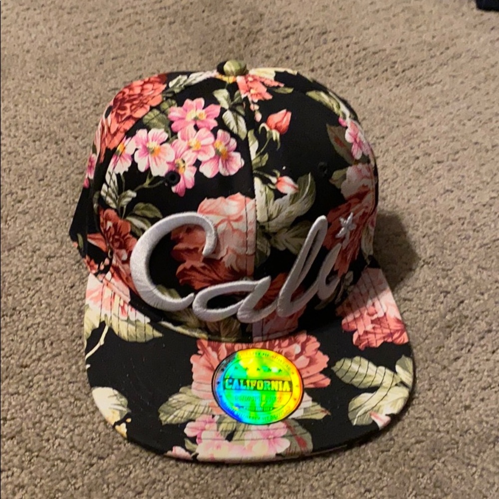 Cali hat
